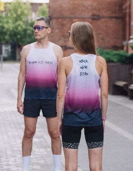 Майка мужская IN RUN WE TRUST Gradient