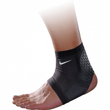 Бандаж голеностопа NIKE PRO COMBAT ANKLE SLEEVE