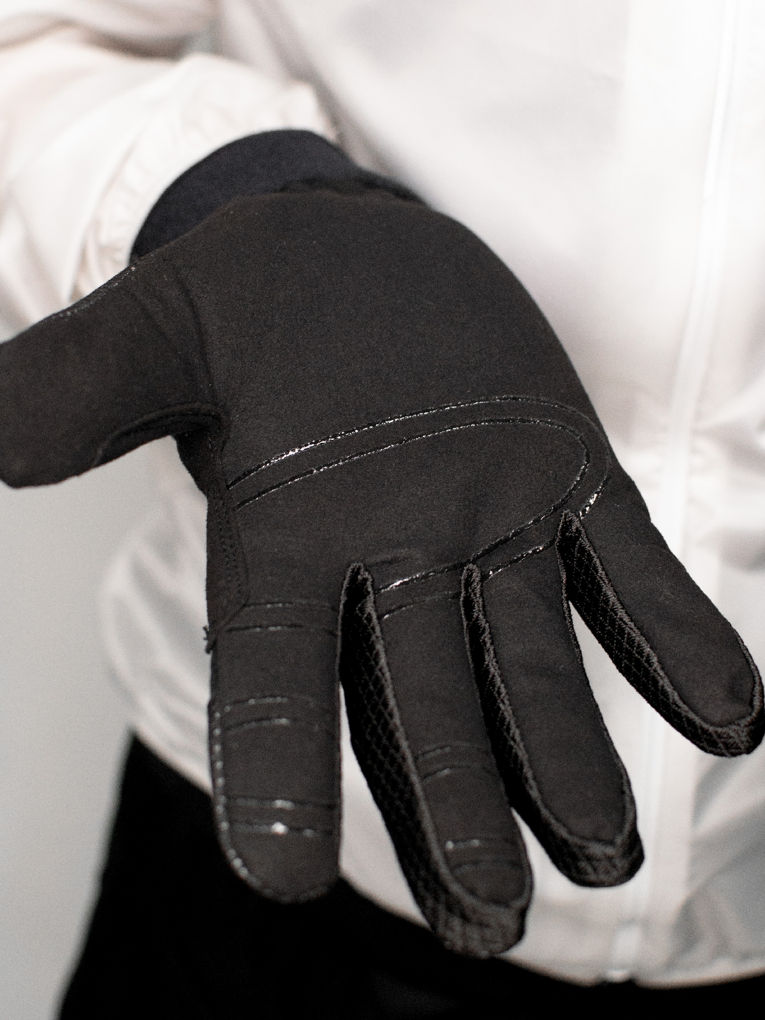 Перчатки NONAME 01071107  PURSUIT GLOVES 24, р-р 9, черн.,гоночн