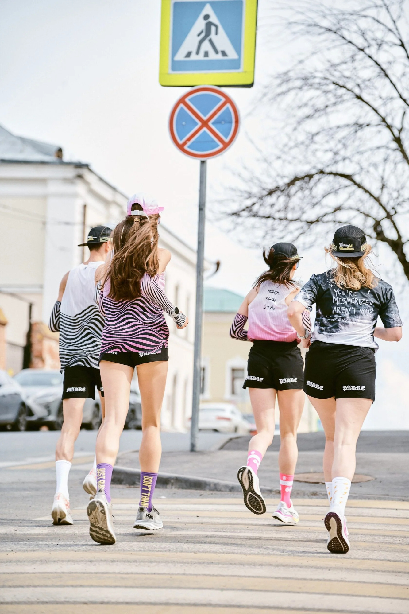 Шорты женские In Run we Trust Madre & Padre
